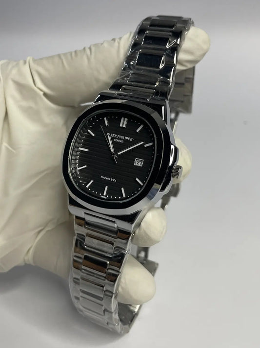 Nautical Design – Black Dial, Silver Chain